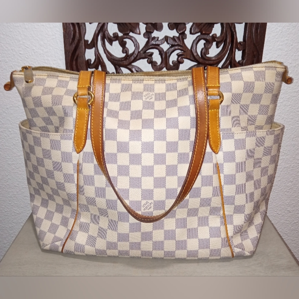 Sale ~ Louis Vuitton Totally MM Damier Azur - 100% Authentic